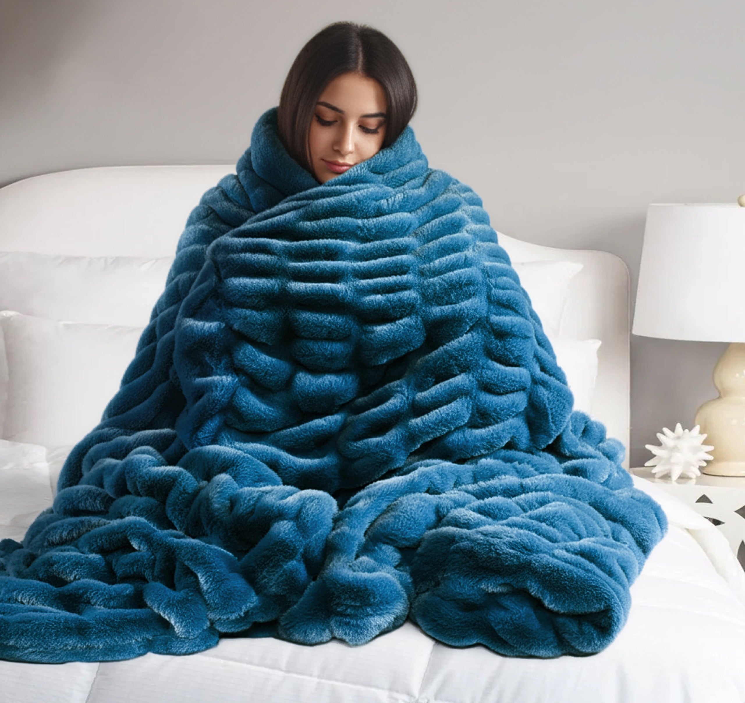 The Abrazo Plush Blanket - Sapphire
