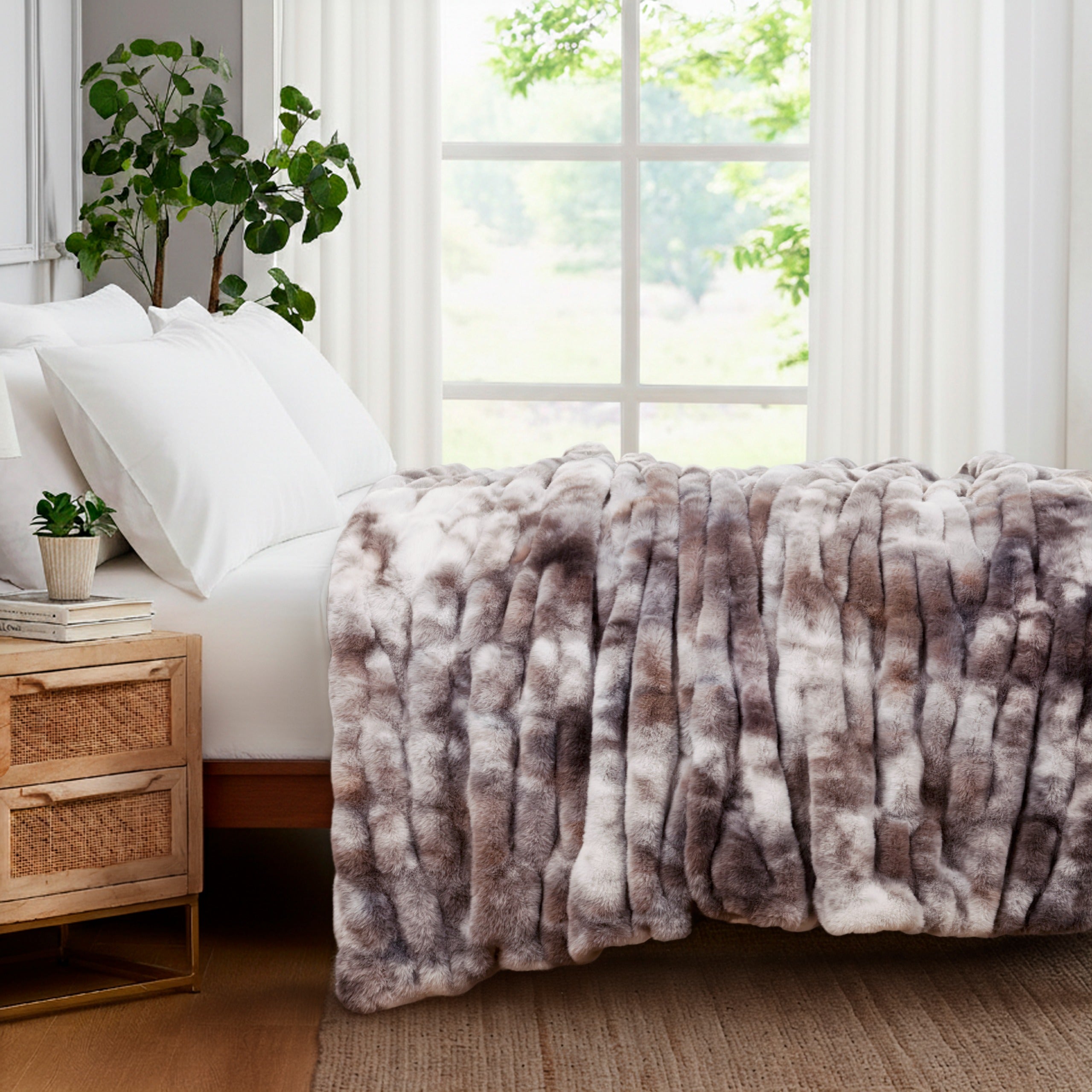 The Abrazo Plush Blanket - Walnut